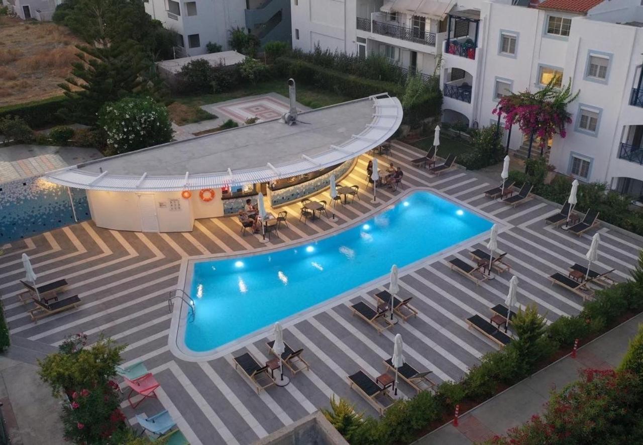 Geo'S Lovely Two Bedroom Island Apartment Gouves Esterno foto