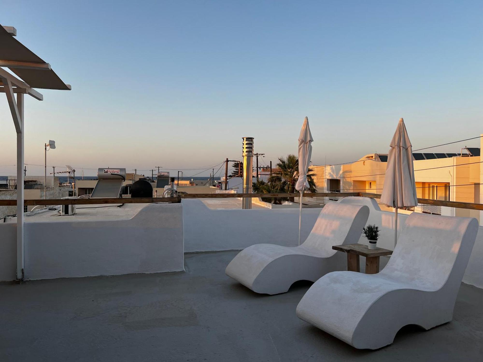 Geo'S Lovely Two Bedroom Island Apartment Gouves Esterno foto